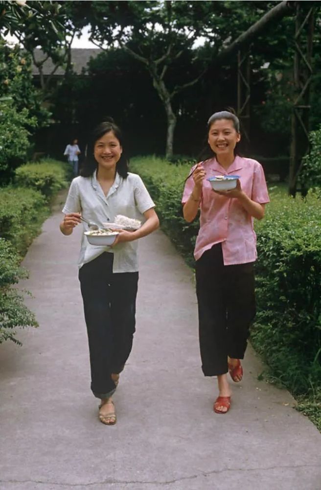 80年代中国最真实的101张老照片怀旧到有点想哭