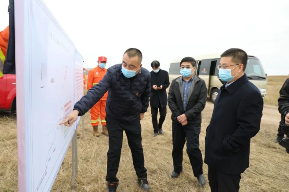 马强一行先后来到南区桥南农贸市场,集中隔离医学观察
