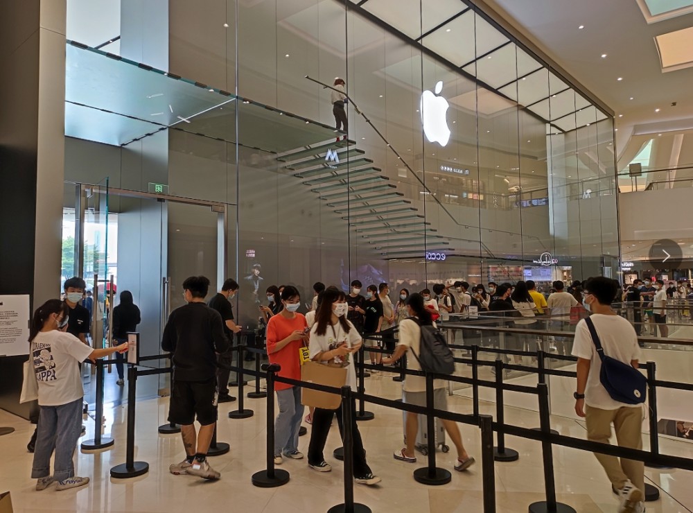 iPhone13最高降千元也卖不动？果粉：功能都一样，为啥要换新杨洋作文还是乘风作文好2023已更新(微博/今日)杨洋作文还是乘风作文好