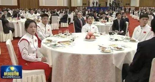奥运会归来后,苏炳添出席了各种活动,包含全运会,以及十月一日的国宴