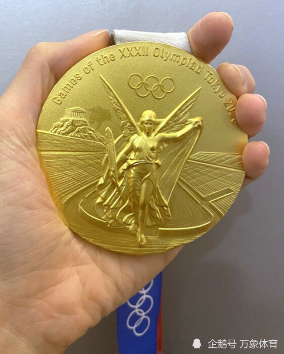 又有奥运金牌掉皮!选手强硬要求更换,日本网友不爽:禁止她参赛