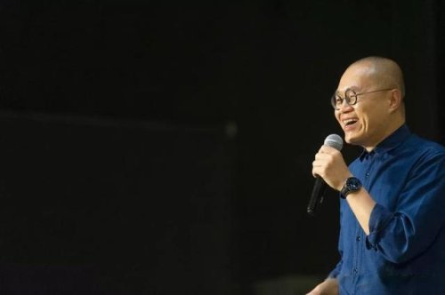 目前梁文道担任着商业一台的总监,在香港电视台中,商业一台的收视率