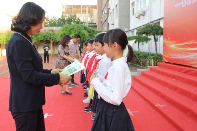 德州市黎明街小学图片