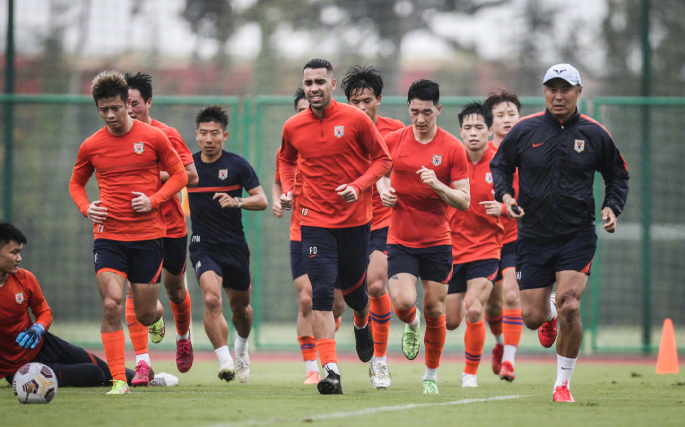 看好山东泰山足球队夺得2021赛季足协杯冠军