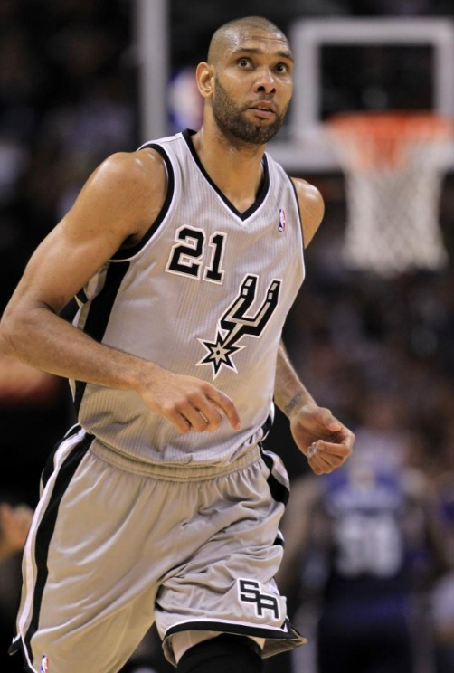 nba 在NBA从进入联盟到退役 一直是球队老大有多难？目前就4人