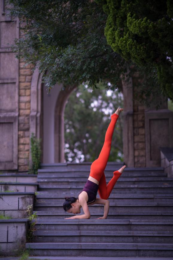 惬意!用瑜伽来解锁奉浦四季生态园网红打卡地