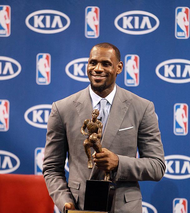 常规赛mvp NBA早期的奇观：常规赛MVP，却没有进入当赛季的一阵！