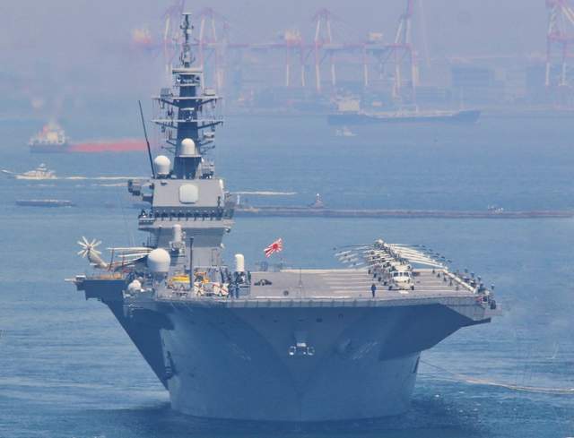 日本迈出拥航的第一步,f35将登上出云号,测试飞行甲板是否耐用