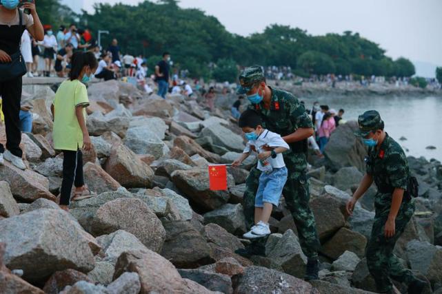 深圳湾武警图片