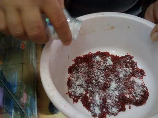 钓鱼技巧 天气转凉 就用这几款虫拉饵 腾讯新闻