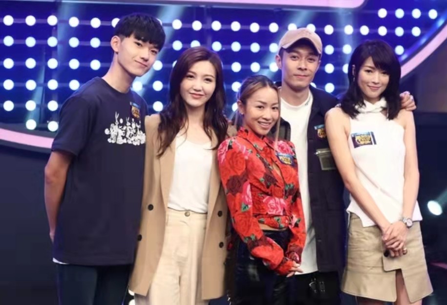 韩国女星颜值排行_已签五年约!TVB知名女歌手胞弟进军娱乐圈,高颜值像极韩国小鲜肉