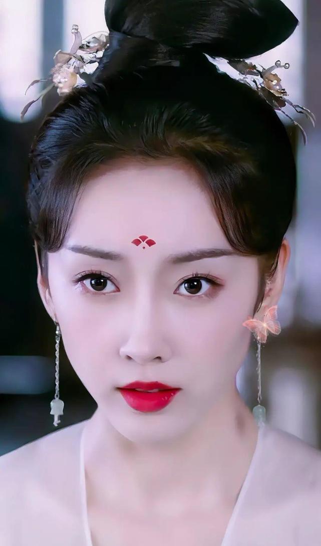 十大古装美女8宣璐回眸万素无从觅依旧千山列翠鬟