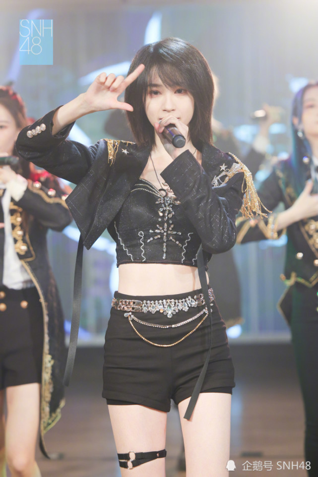 snh48蒋芸生日公演返图