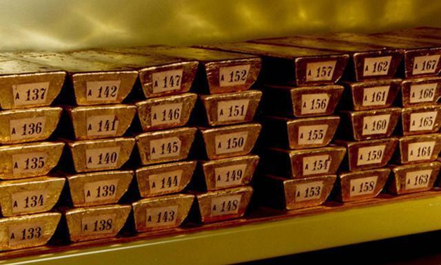 1吨黄金,1吨人民币,1吨美元,人民币约为8700万,黄金和美元呢