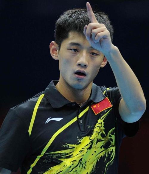 面对日本选手后,被刘国梁直接骂醒,这才是张继科最霸气的地方,但是