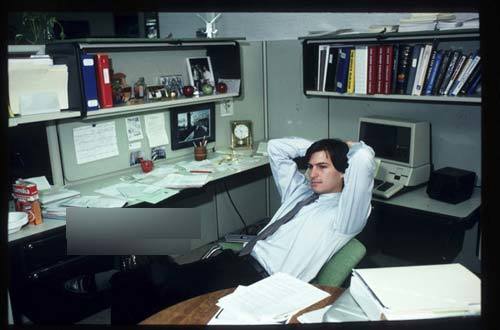 乔布斯逝世10年后,被他爱过和抛弃过的女人们,如今怎么样了?