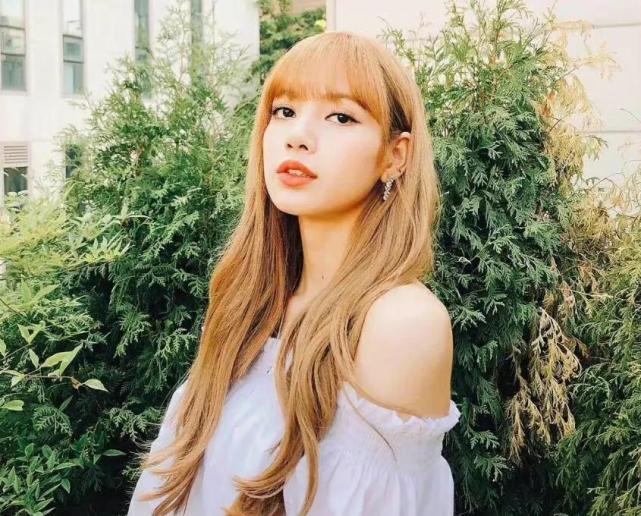 泰國人氣女星lisa美圖鑑賞