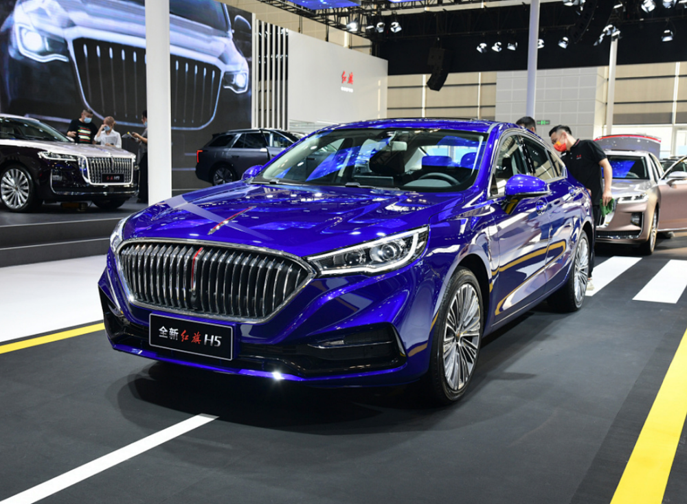 新款红旗h5亮相天津日思夜想的运动版又放了鸽子