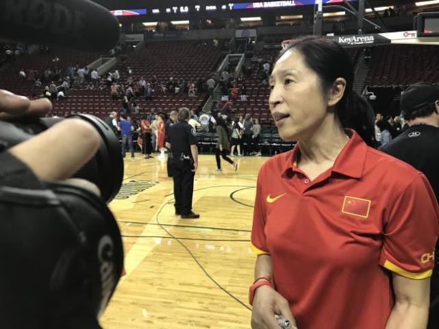 中国女篮主教练最新消息三位传奇名宿呼声最高广东少帅或上任