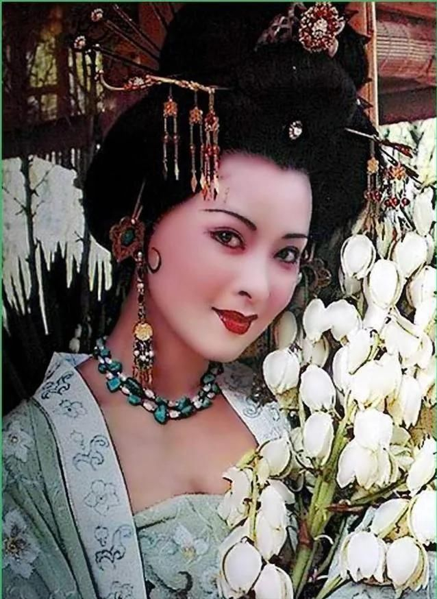 最美杨贵妃周洁去世，舞蹈功底不输杨丽萍，离异35年，不婚不育