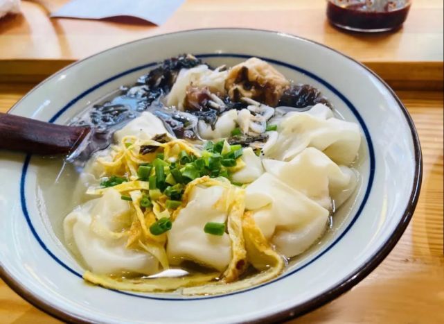 玩转上海:柴爿馄饨