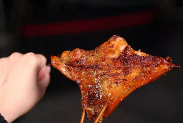 烧烤界地位最高的荤菜是什么?这些肉肉,应该当之无愧吧