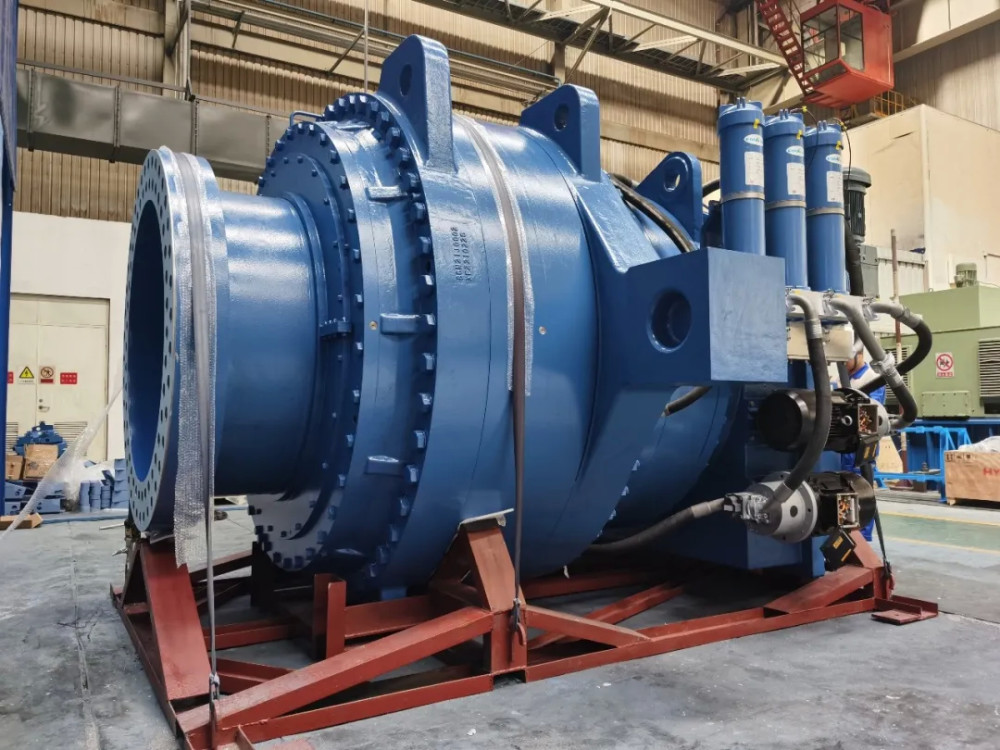 大连重工出产62mw海上风电齿轮箱