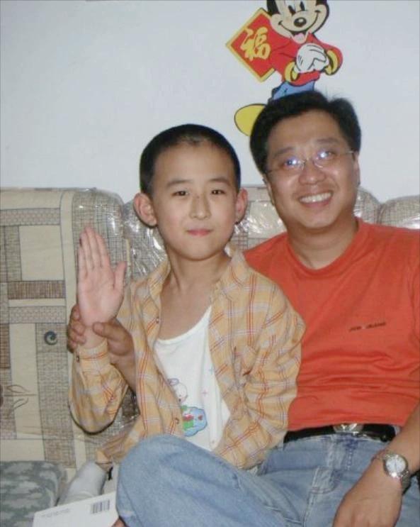 10岁上大学,16岁读博,十年前逼父母在京买房的"神童"现状如何