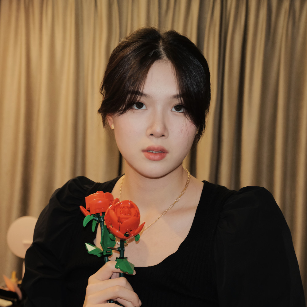 中国18岁奥运冠军是隐藏美女晒生活照绝了气质出众不逊张雨霏