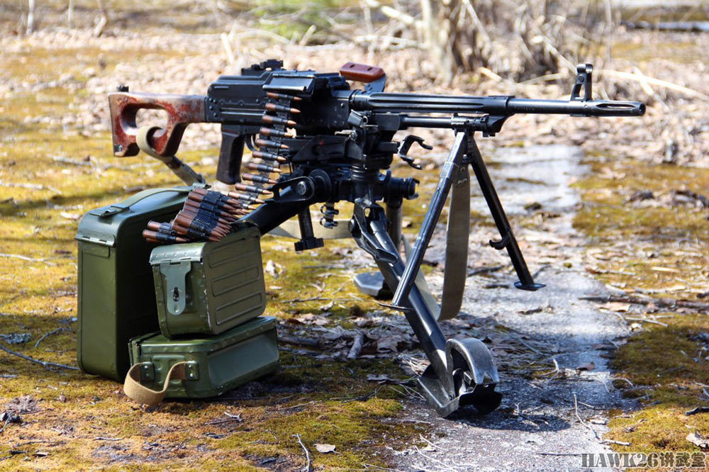 苏联第一种通用机枪的诞生近40年技术积累卡拉什尼科夫夺魁