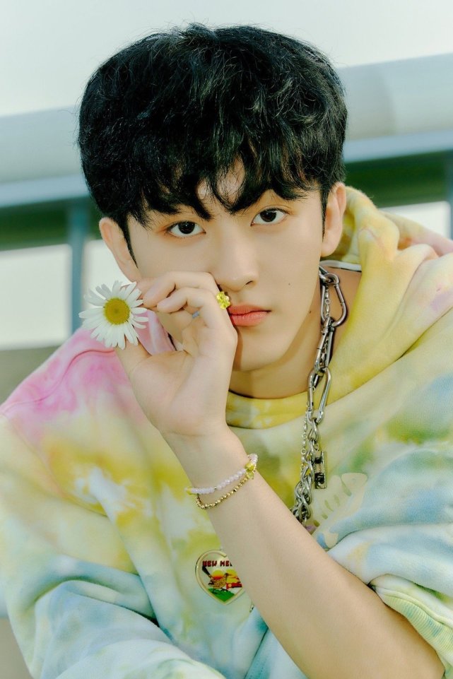 李马克:我们头头以后也要拿更多的一位啊