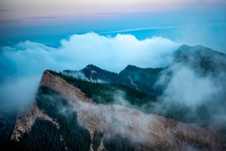 宁夏贺兰山迎来最美云海,宛如人间仙境