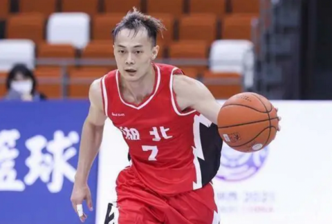 汤杰 CBA｜广东队试训汤杰 尚未确定是否签约
