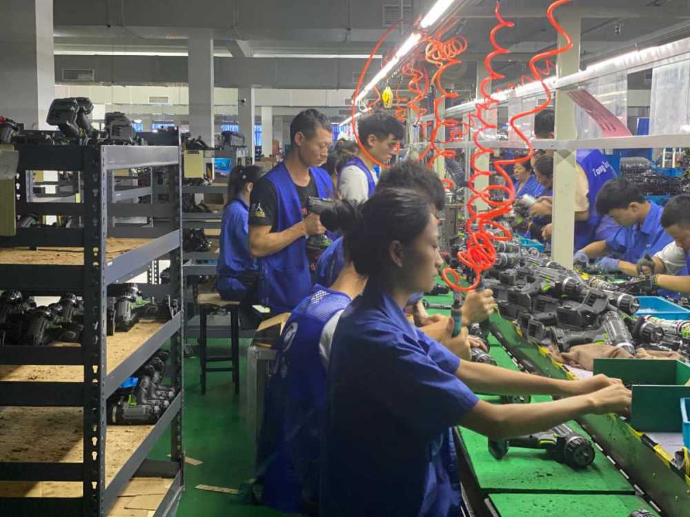 订单排到明年5月,甬企开足马力赶订单国庆仅休1天_腾讯新闻