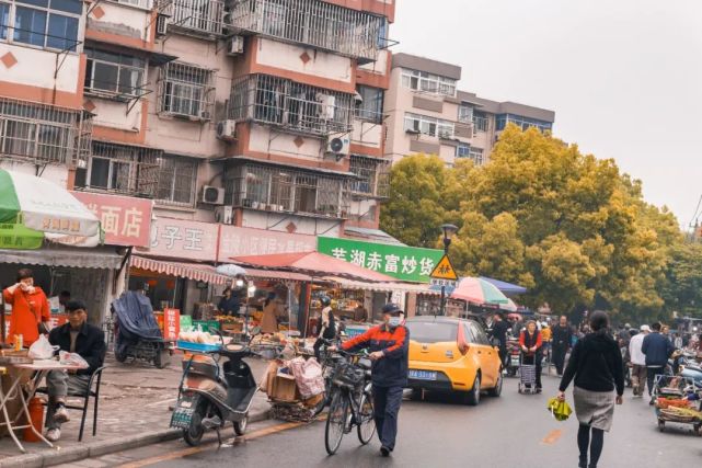 南京旅游:金陵小区的味道 一天都尝不完