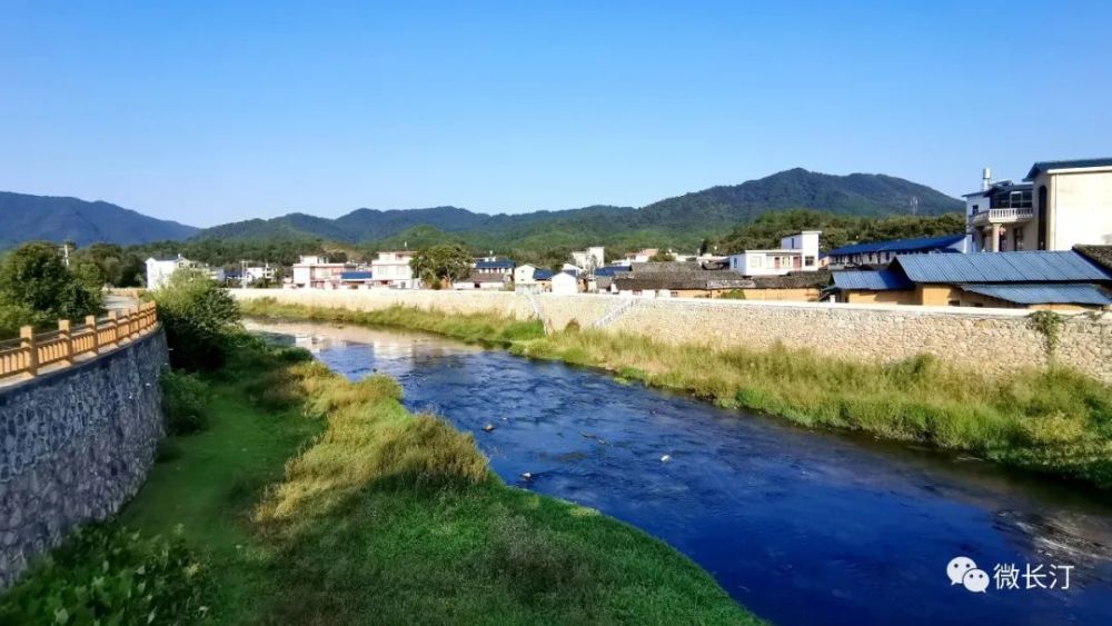 長汀四都鎮紅都村紅色旅遊綠色農業敲開鄉村振興幸福門