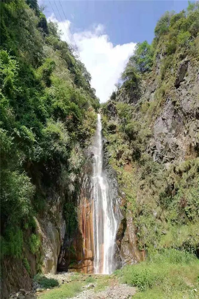 東安黃金洞山水遊惹人愛