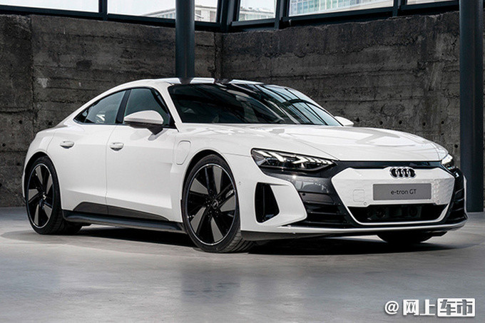 四季度豪华车有哪些？这款轿车2.0T＋后驱，25万就能买(图7)