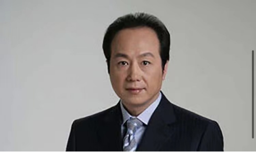 "央视名嘴"罗京,妻子在葬礼上哭到昏厥,11年后带儿改嫁老总吗