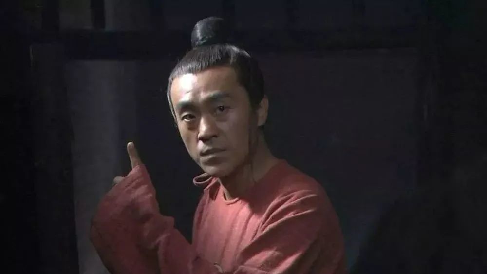 情史干净的10位男星，一个比一个深情，有人娶二婚妻子相守至今