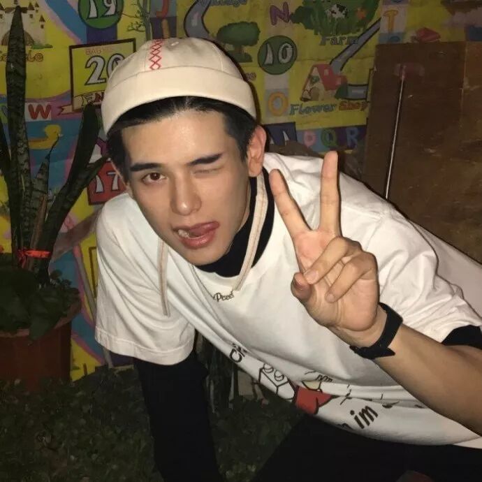 jiang男生头像2