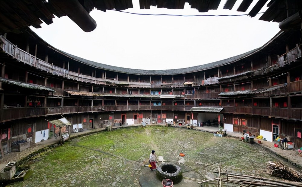 田螺坑的"四菜一汤",云水谣的古老芗剧,福建土楼小众视角_腾讯新闻