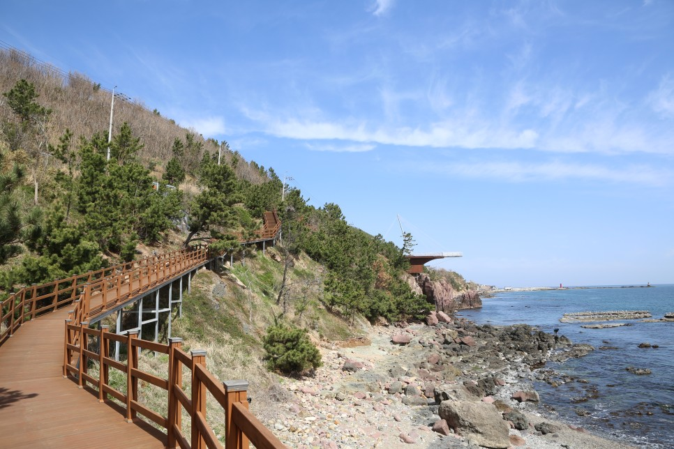 海岸村恰恰恰热播致大量观众打卡剧中景点剧组无奈发声劝说