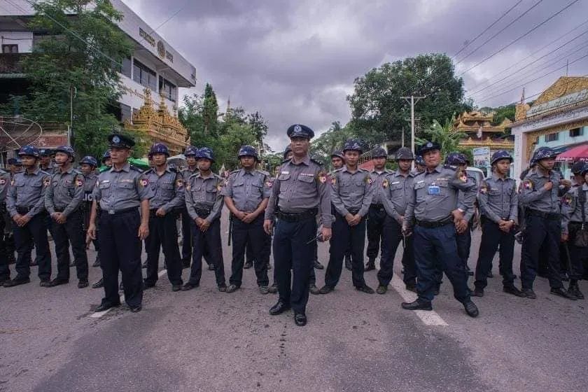10月5日下午,缅甸警察部队下设的刑事侦查部总部(cid)遭包裹炸弹袭击