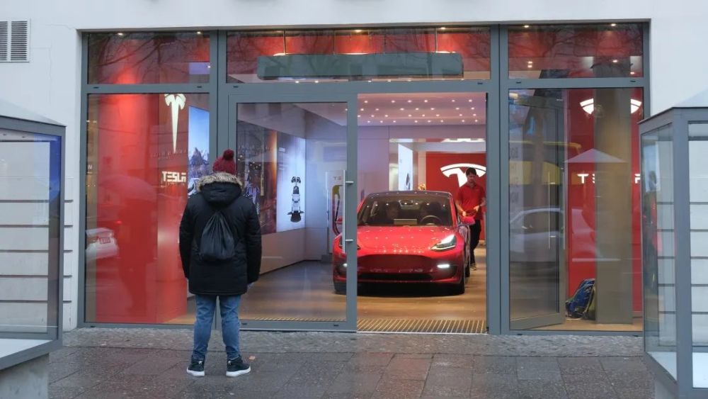 特斯拉卖保险会比卖车更赚钱吗？