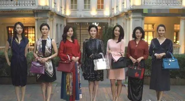 剑桥国际儿童英语教材震撼全场真光头支教媛女性