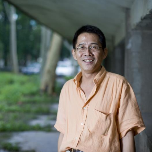 甘阳清华大学新雅书院讲席教授,新雅书院院长"娇惯的心灵"也就是"闭塞