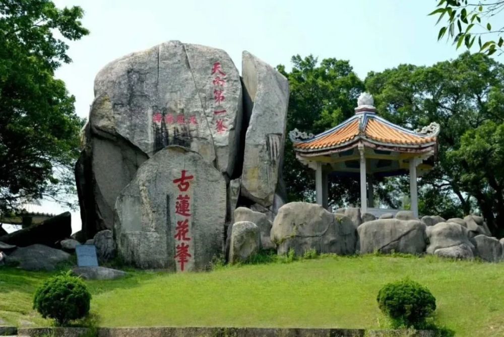 文明旅游这里有山有海风景如画海门莲花峰风景区引来八方游客