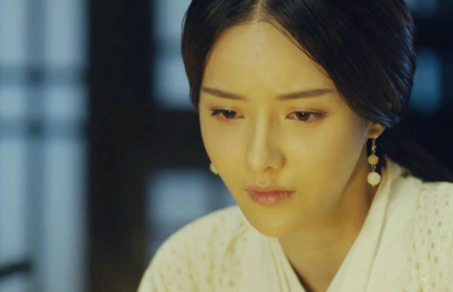 张芷溪因"爽式演技"被嘲,开贴辩白显无力|甄宓|云浅月|张芷溪|皎若云