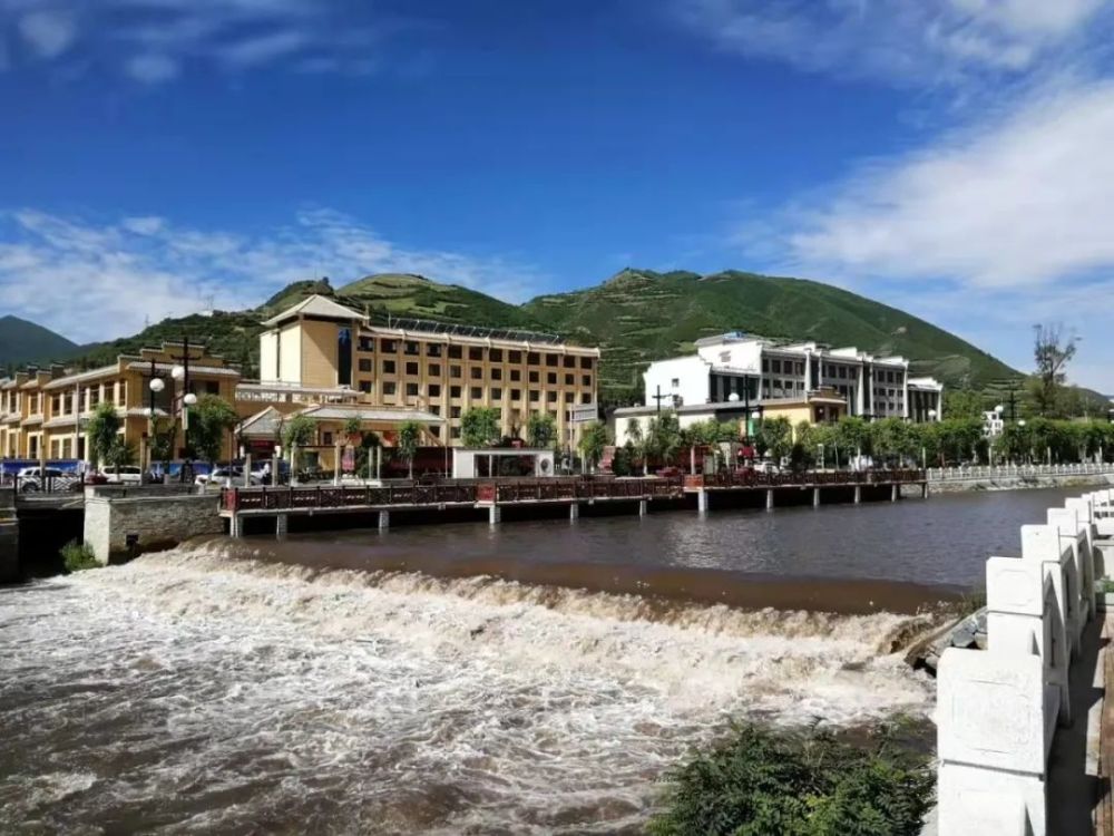 聚焦五无甘南临潭县干群齐抓共管共创净美临潭